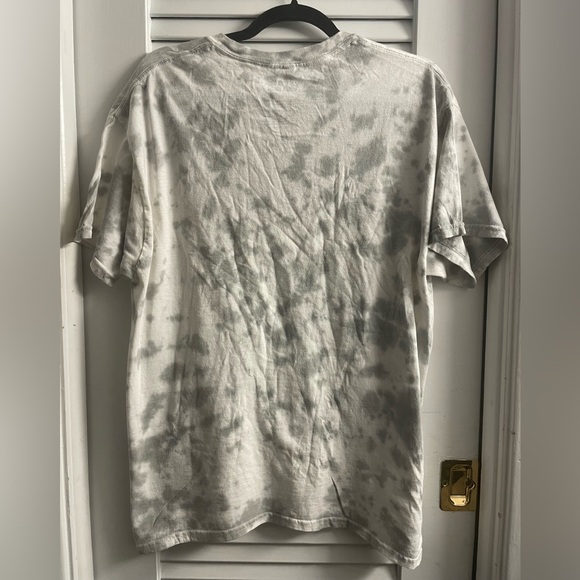 Star Wars Size Large Distressed Tye die Tee w/Animae - Picture 3 of 4